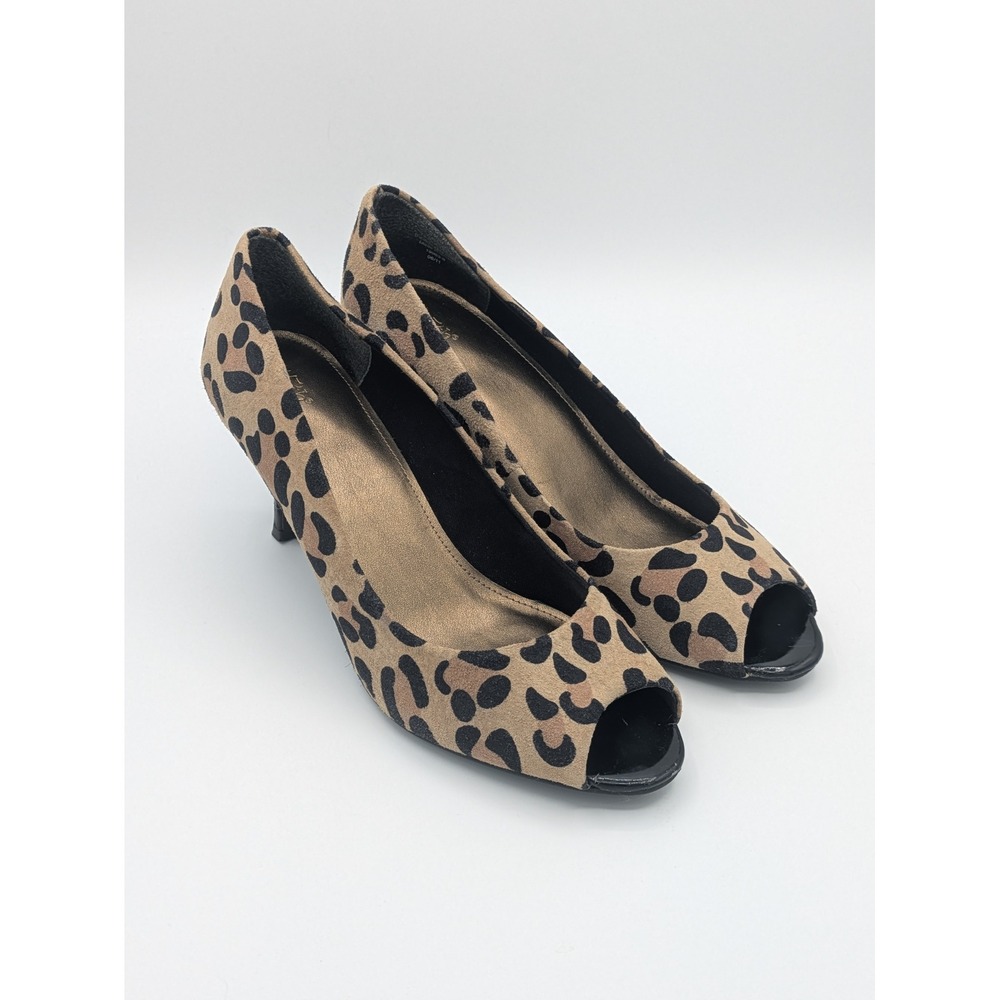 East 5th Peep Toe Heels 9.5M Leopard Print Kitten Heel Pumps Chic Office Capsule